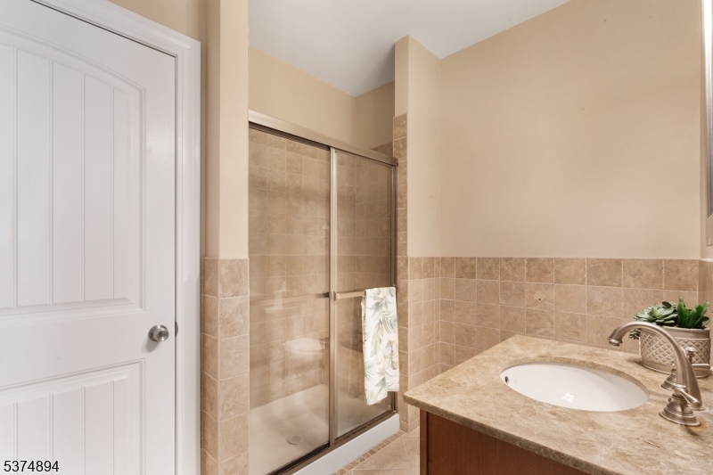 11 Oleander Way