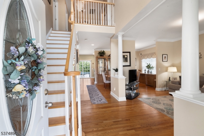 11 Oleander Way