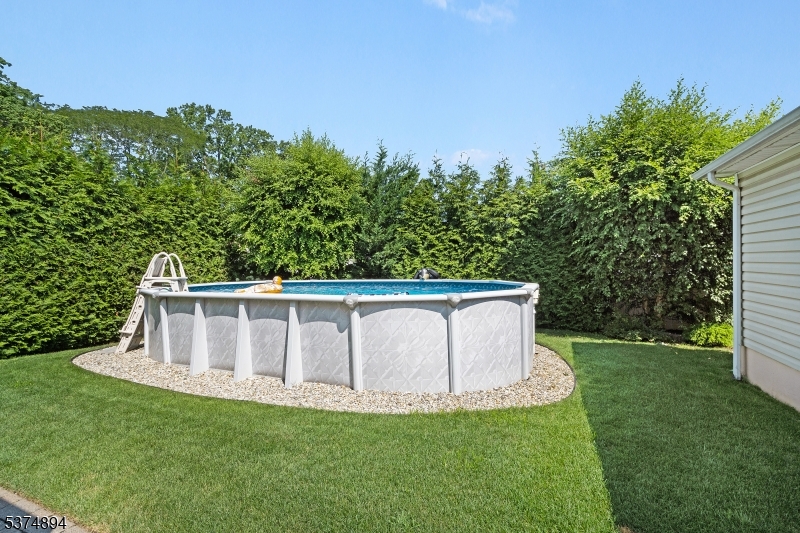 11 Oleander Way