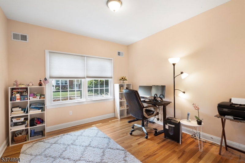 11 Oleander Way