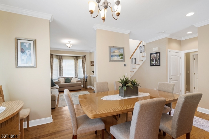 11 Oleander Way