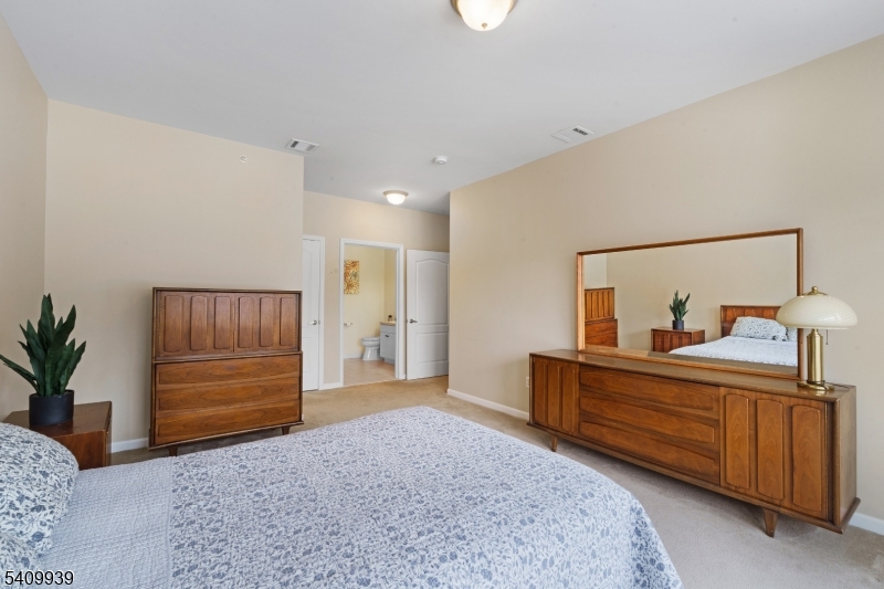 375 Rifle Camp Rd 307