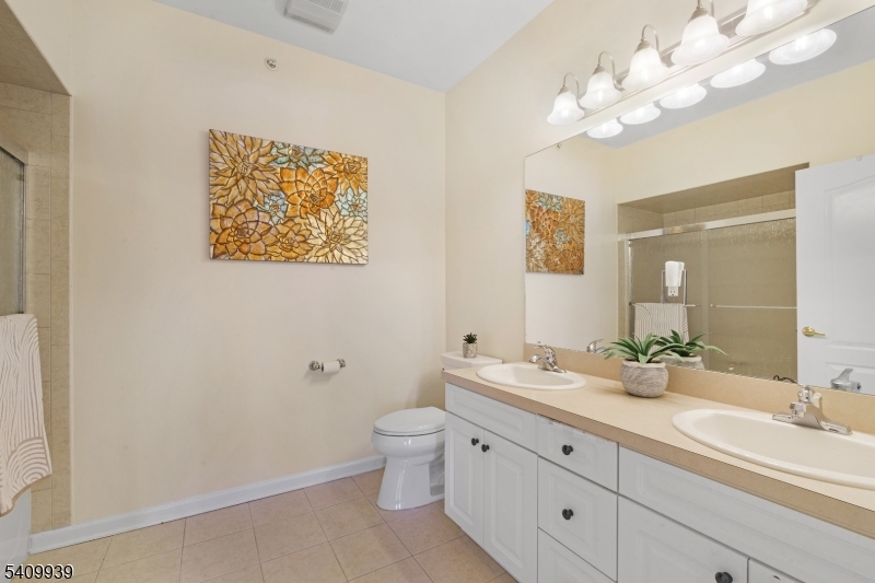 375 Rifle Camp Rd 307