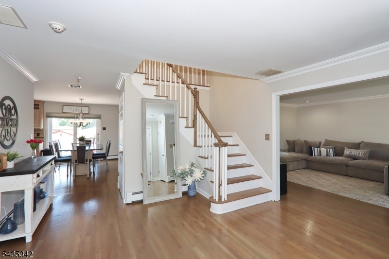 400 Madison Hill Rd