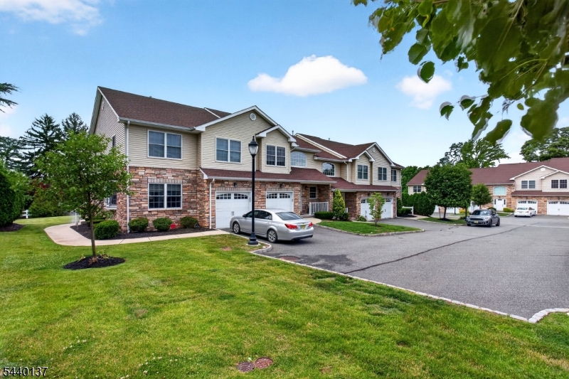 3 Harvey Ct 3