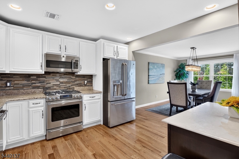 3 Harvey Ct 3
