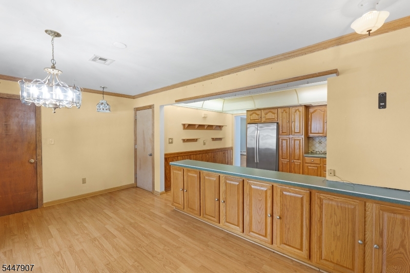 54 Canterbury Dr