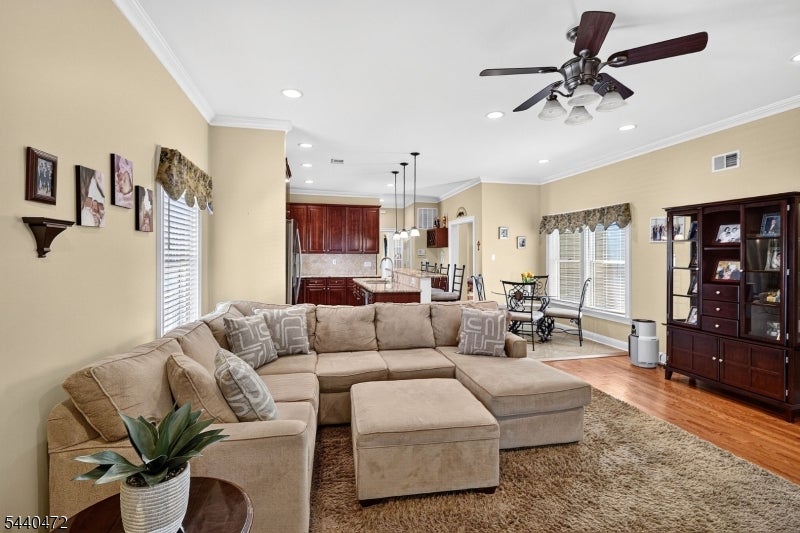 123 Gibson Blvd