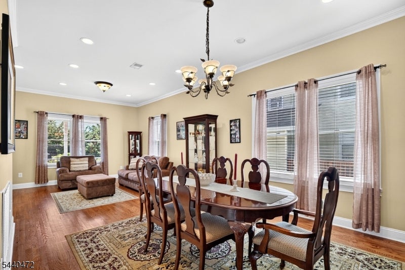 123 Gibson Blvd