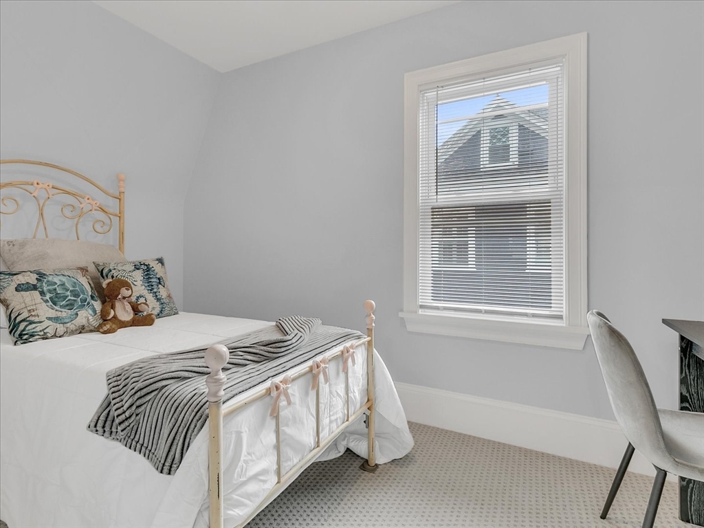 2031 Commonwealth Ave # 1