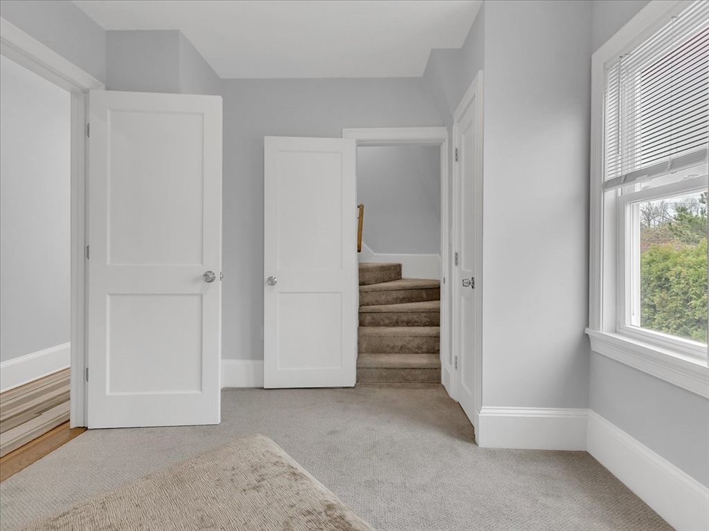 2031 Commonwealth Ave # 1