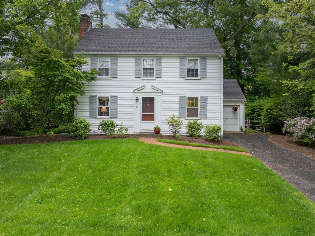 45 Mayo Rd