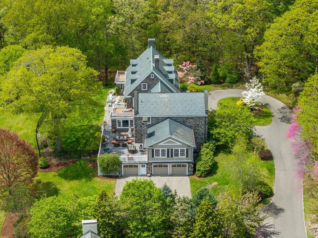 90 Burr Dr