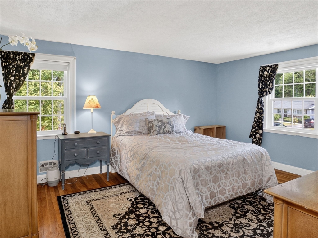 341 Pleasant St