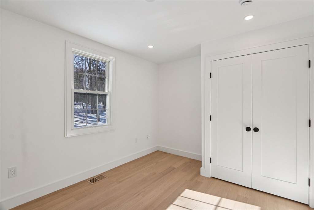 142 Bacon St