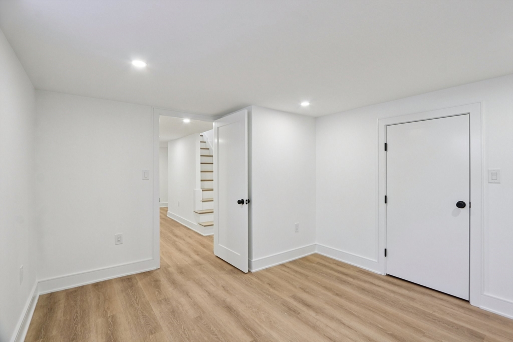142 Bacon St