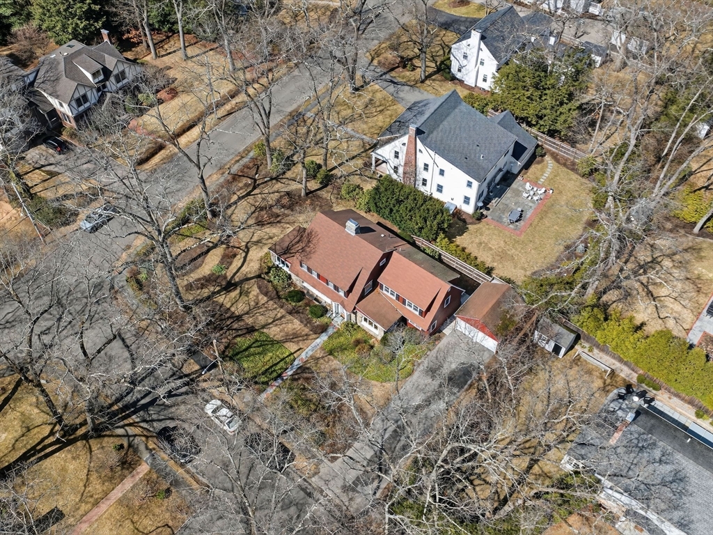 4 Fiske Rd