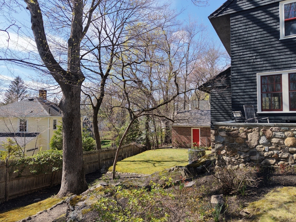 70 Curve St