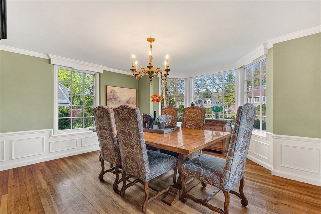 28 Emerson Rd