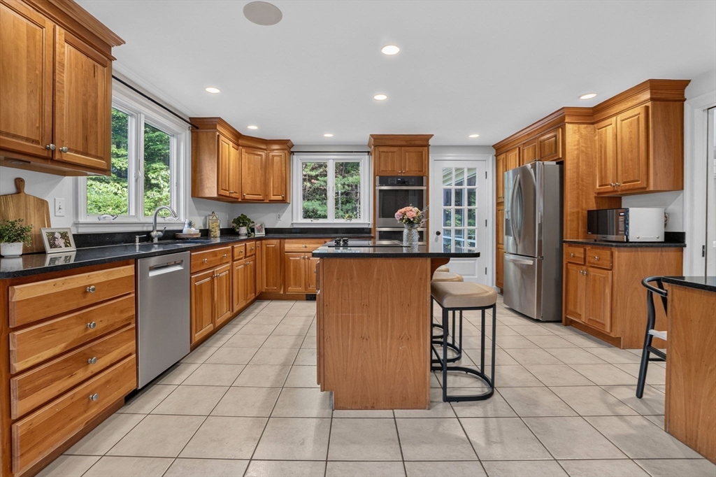 96 Draper Rd