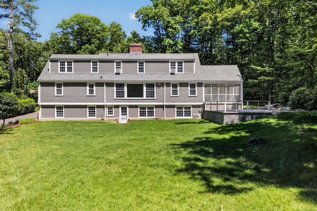 96 Draper Rd