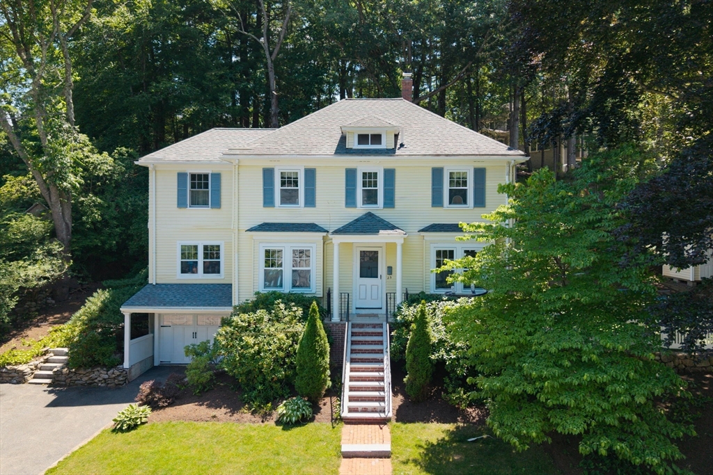 25 Riverdale Rd