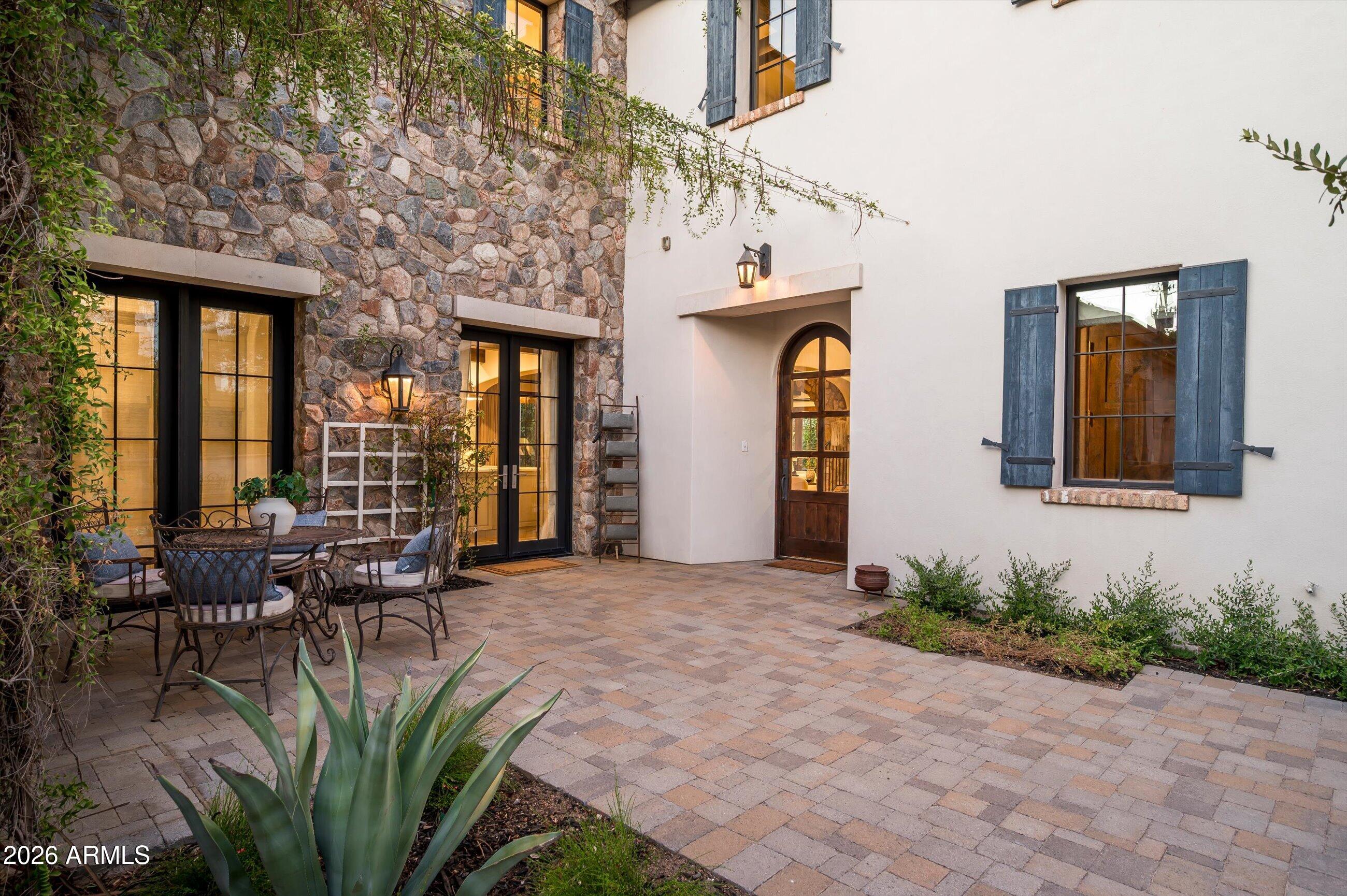 4445 N 66th Street