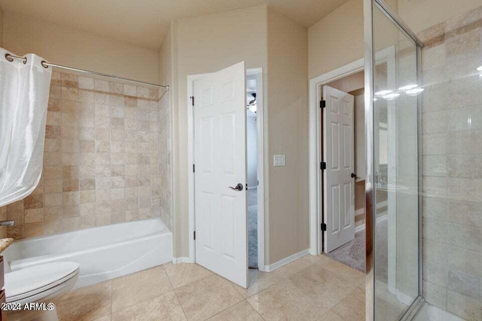 1120 S ASH Avenue, 1004
