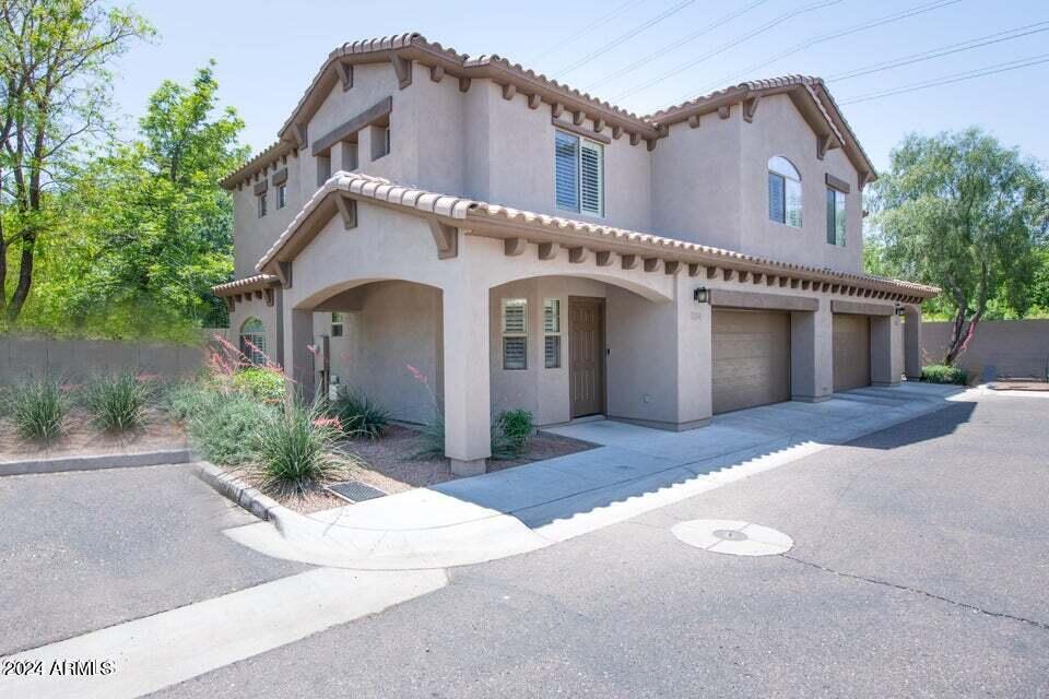 1120 S ASH Avenue, 1004