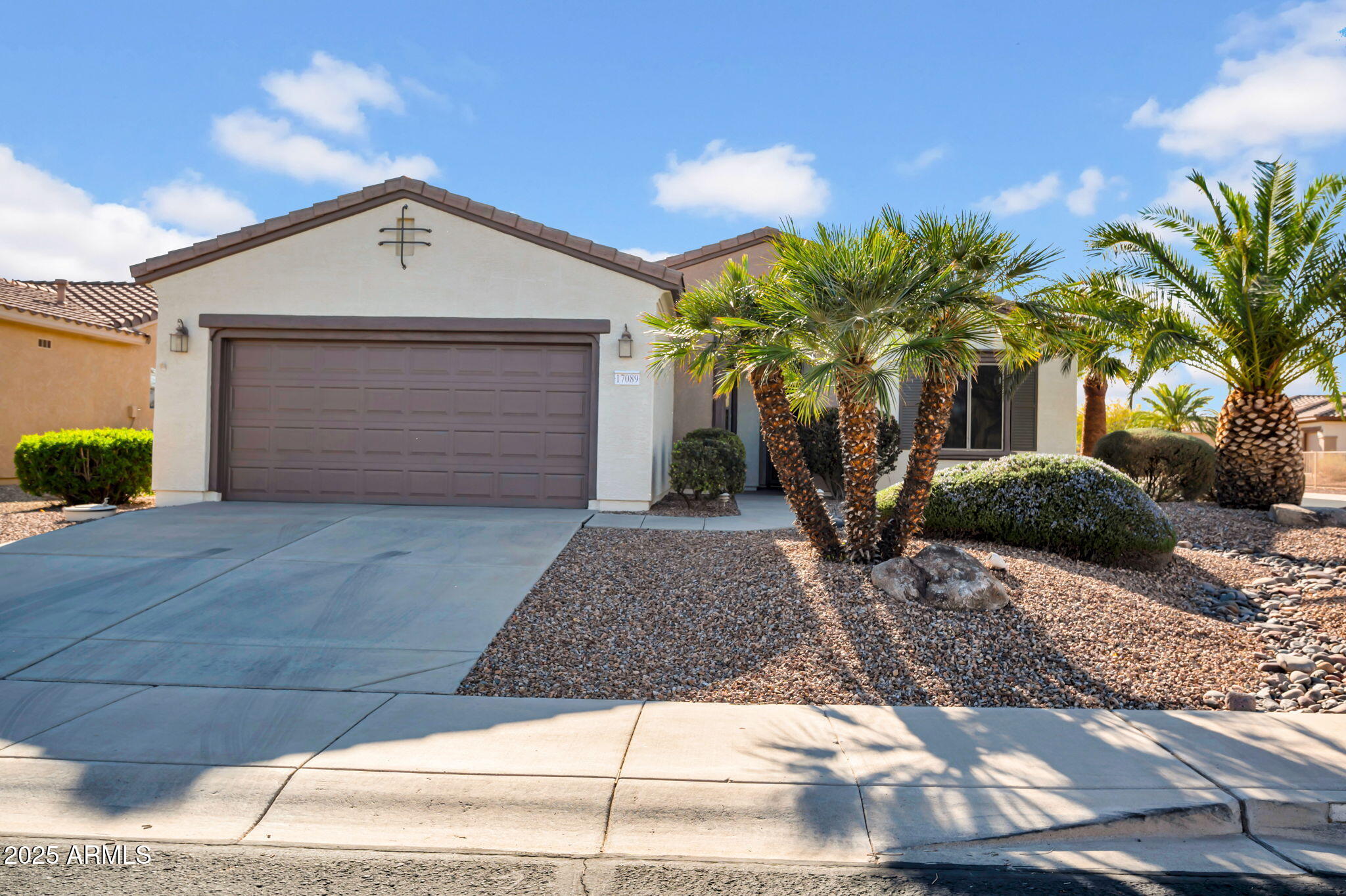 17089 W LINKS Drive