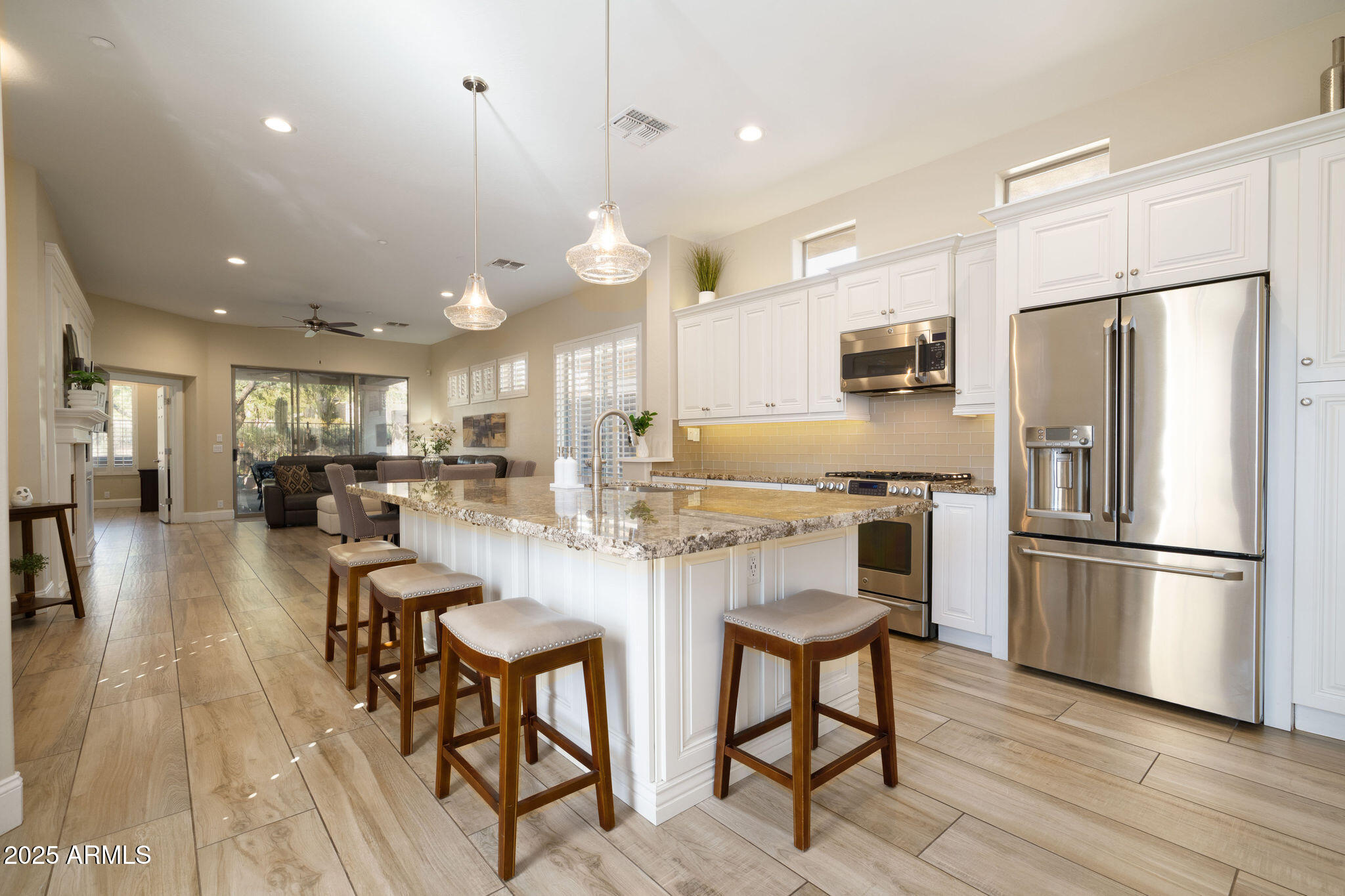 7722 E PEROLA Drive