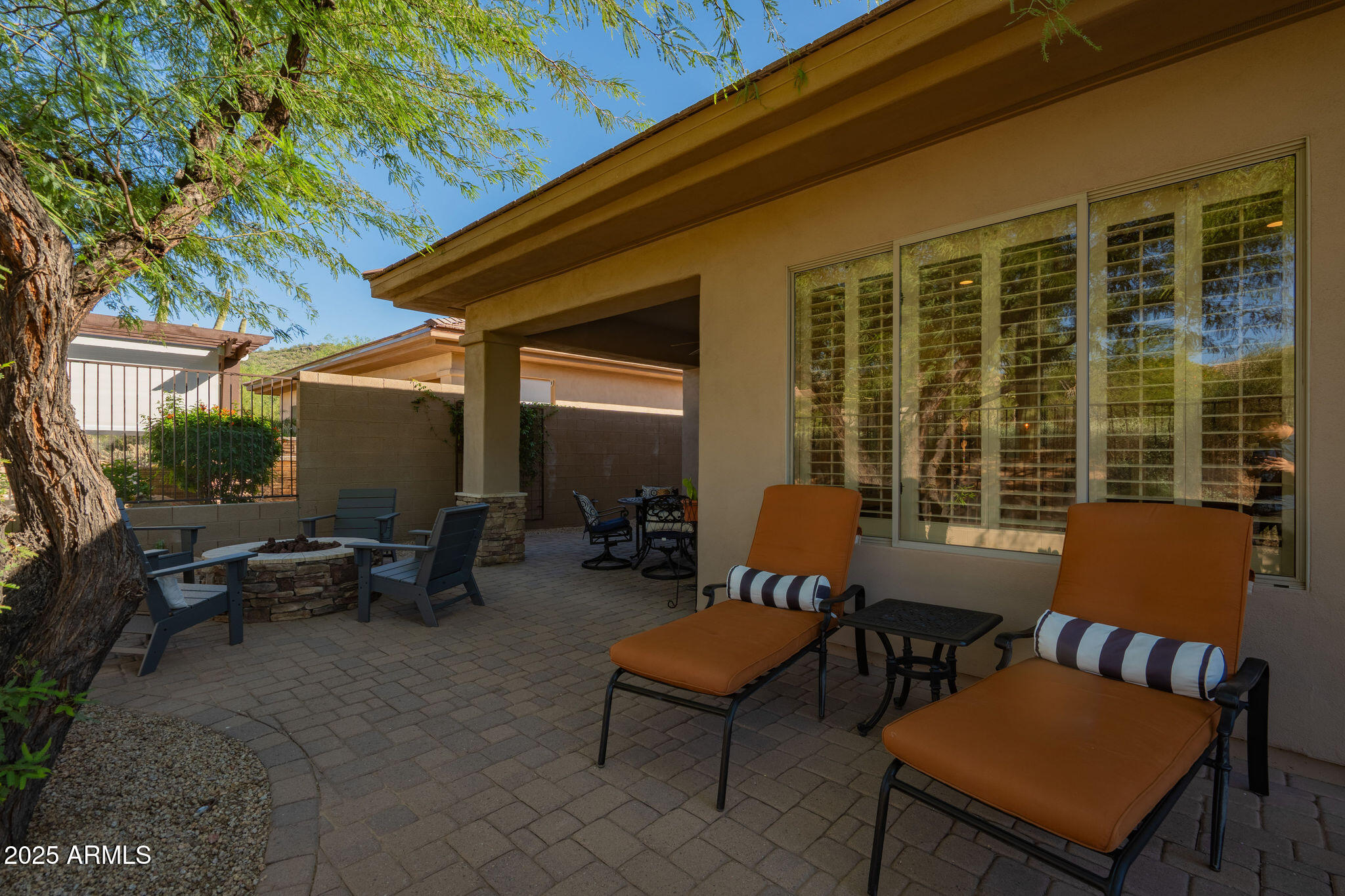 7722 E PEROLA Drive