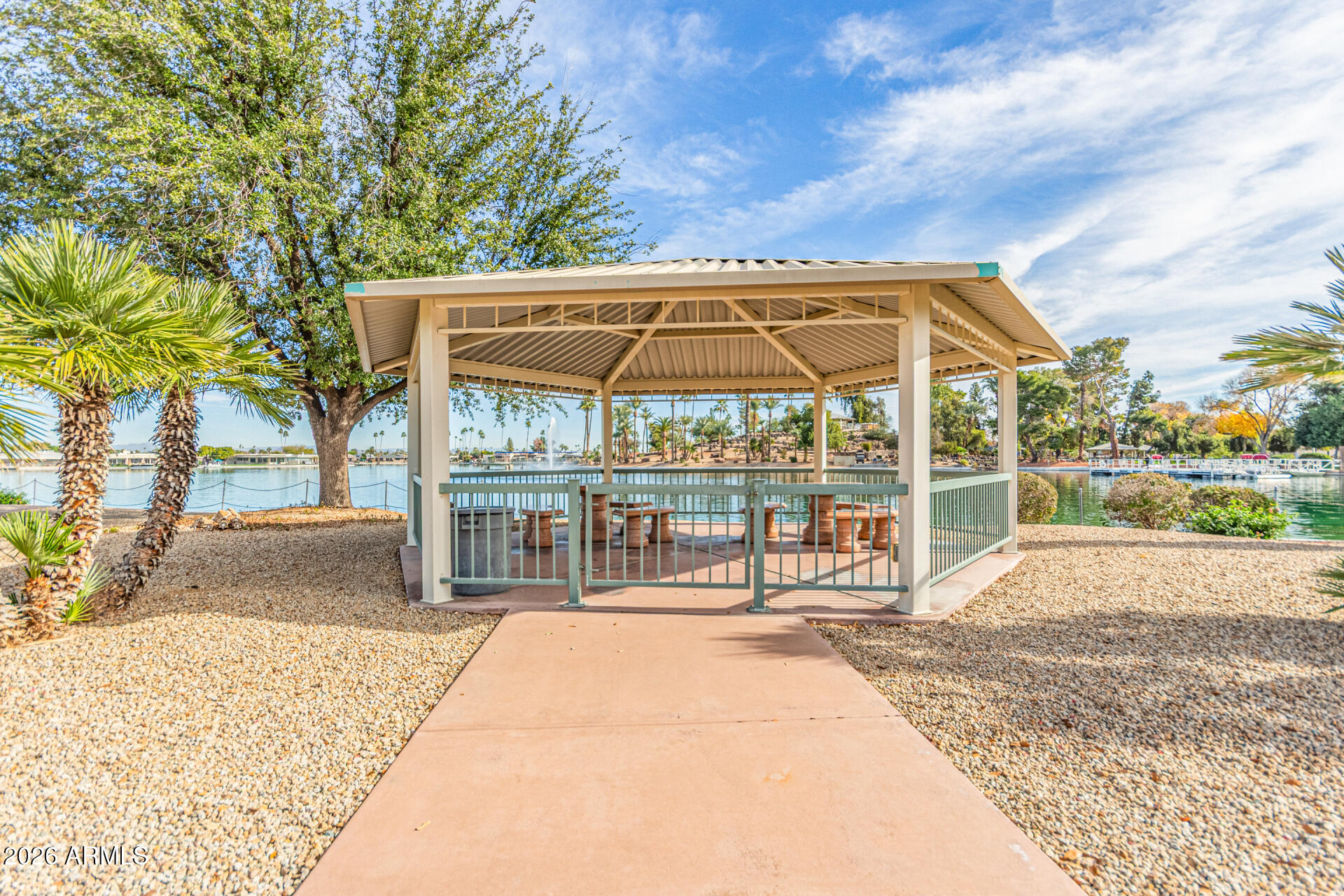 10902 W Topaz Drive