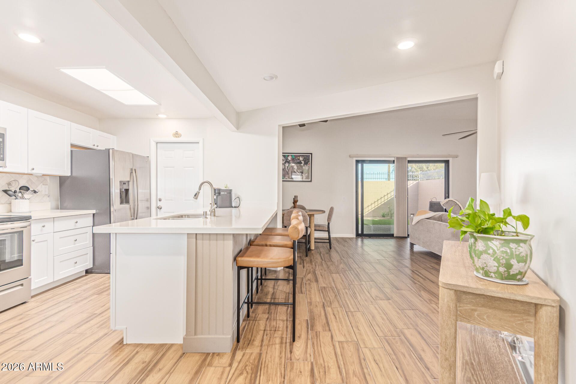 10902 W Topaz Drive
