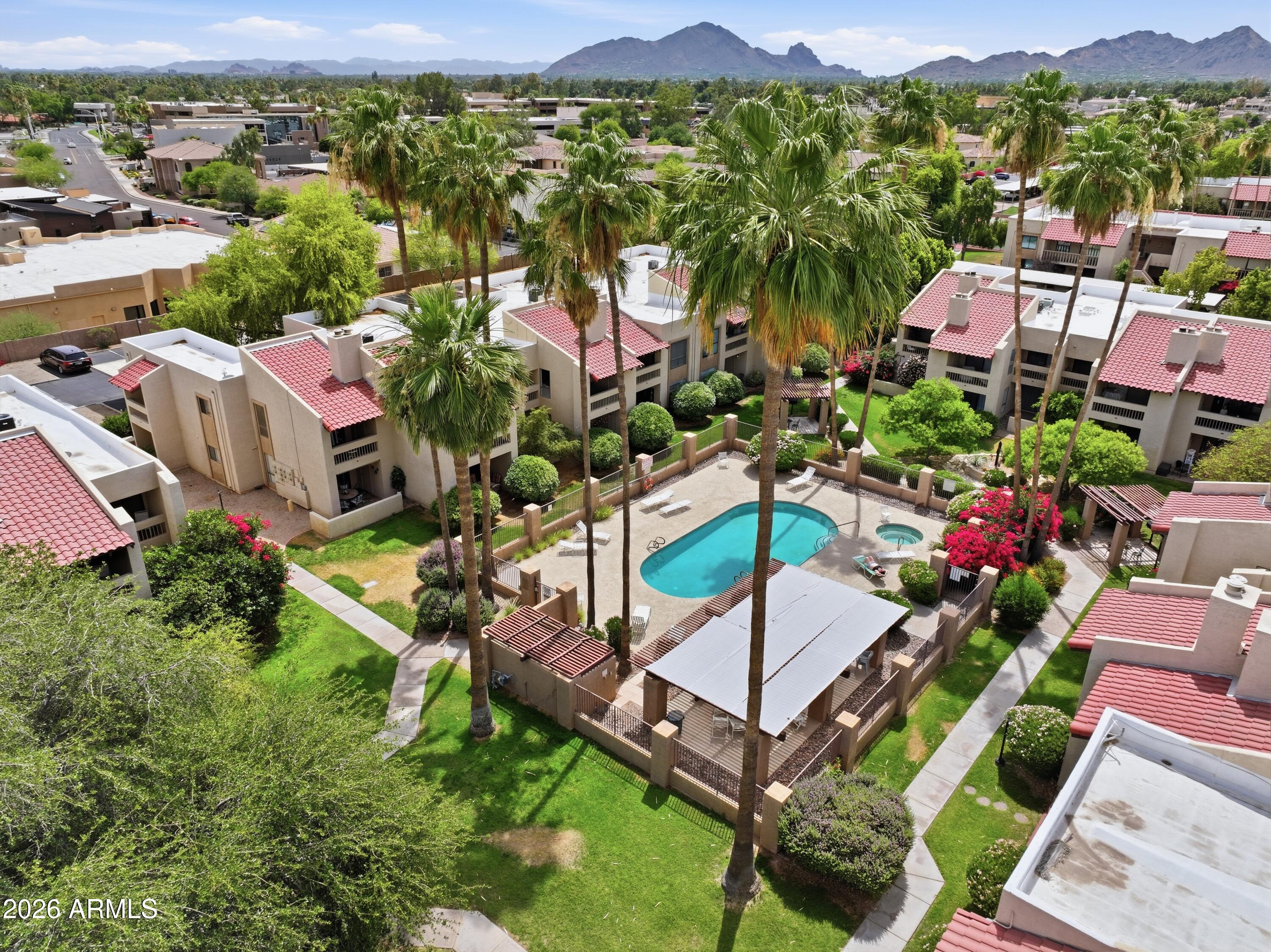 8651 E ROYAL PALM Road 133