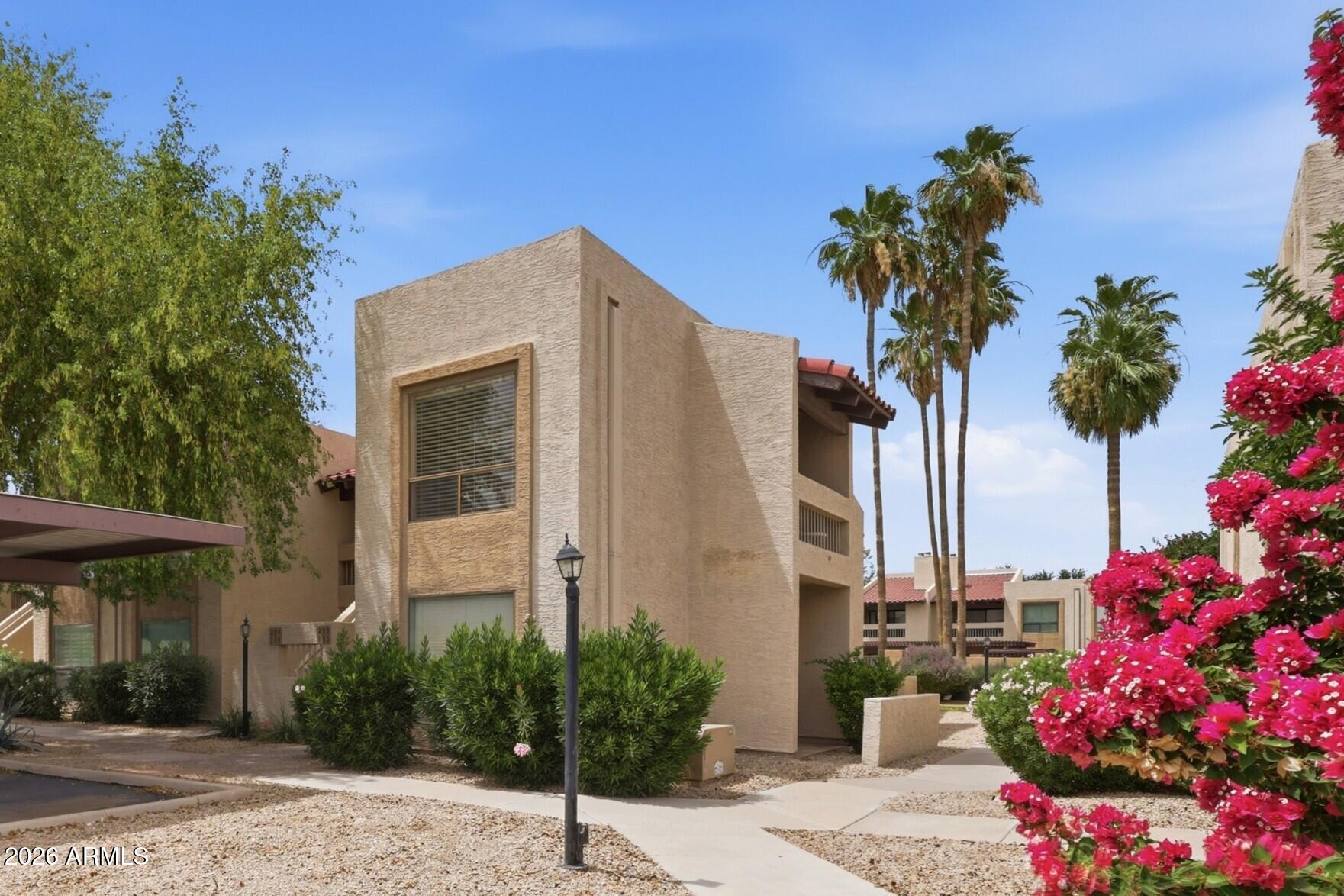 8651 E ROYAL PALM Road 133