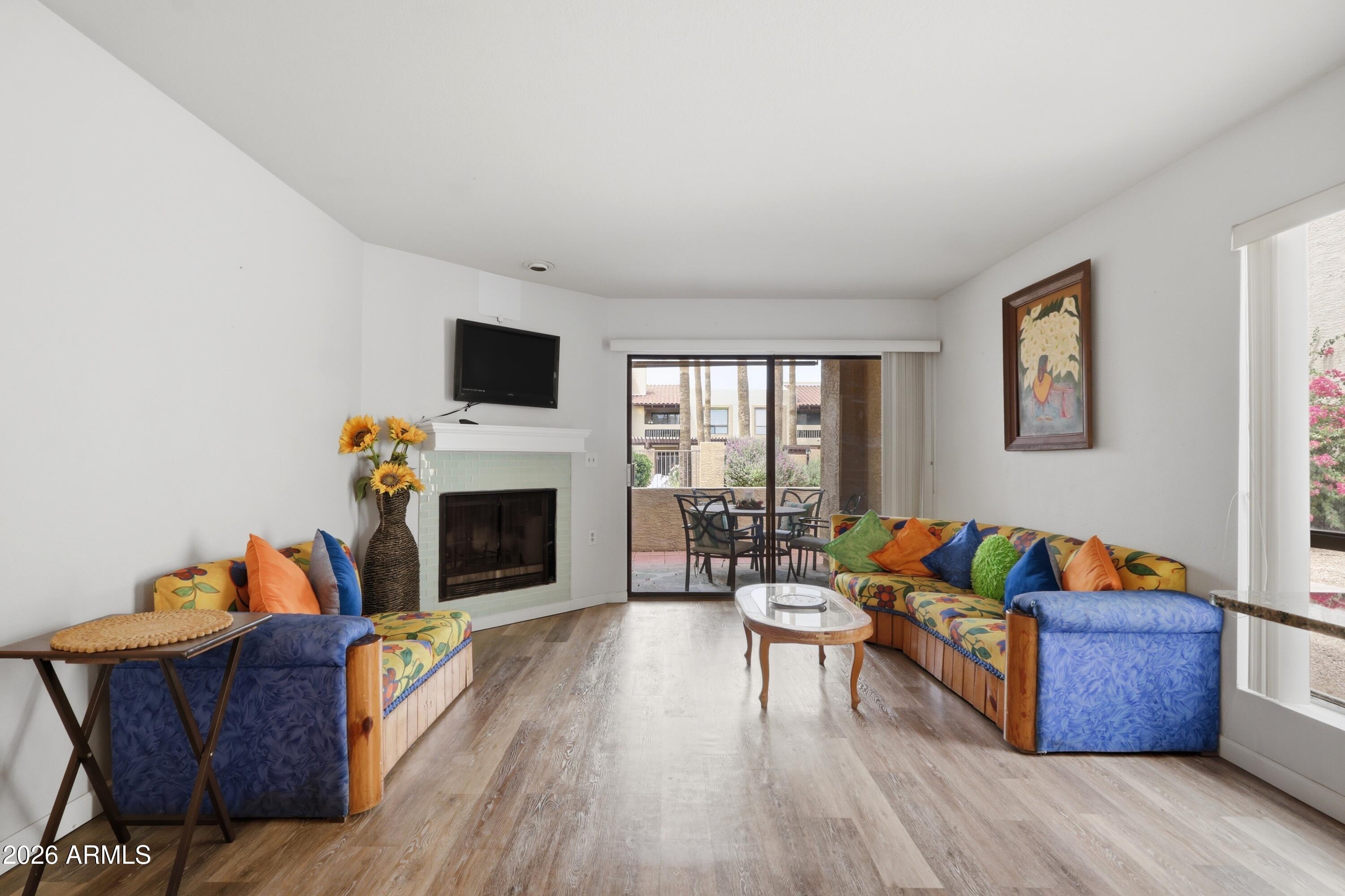 8651 E ROYAL PALM Road 133