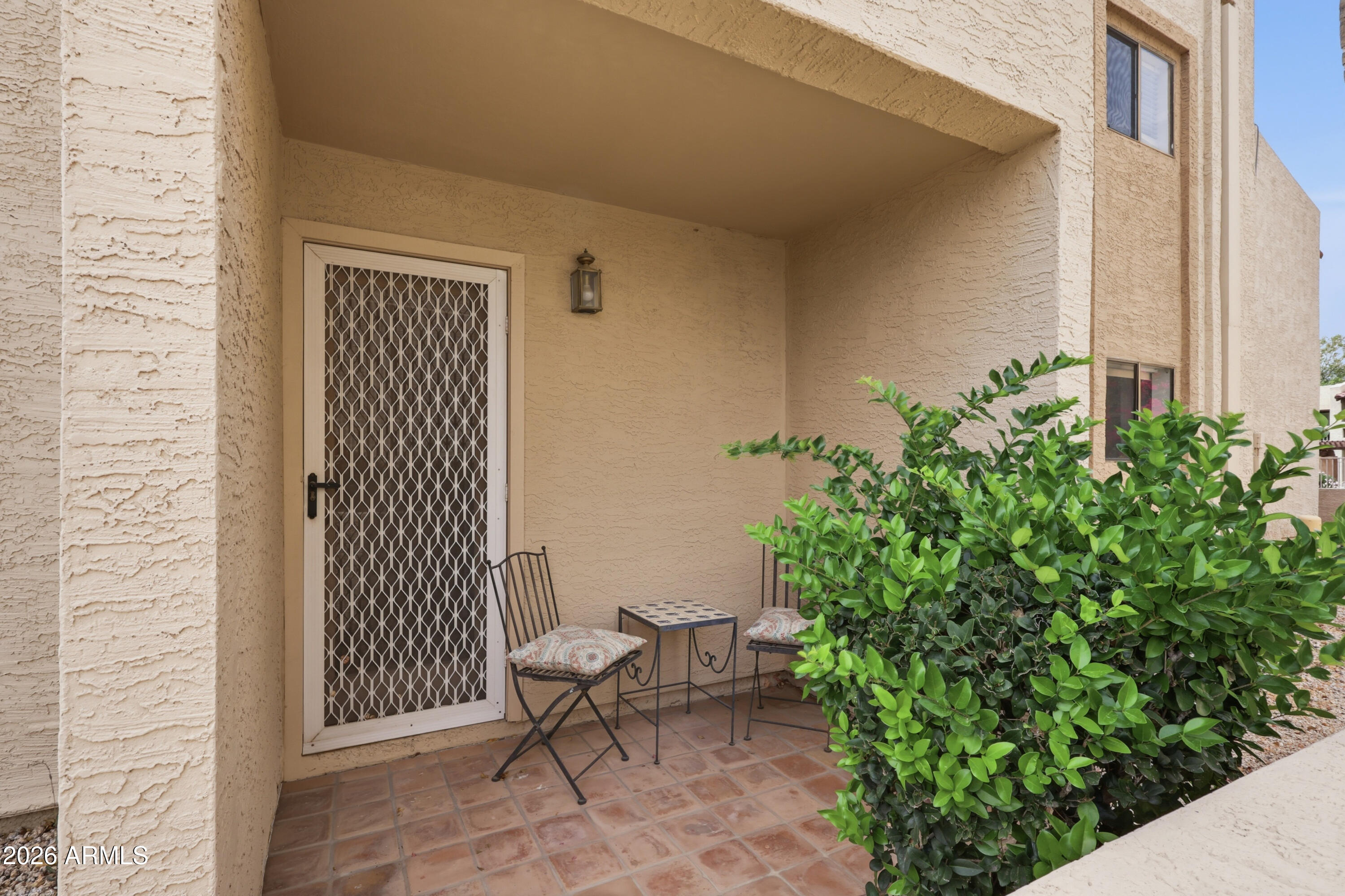 8651 E ROYAL PALM Road 133