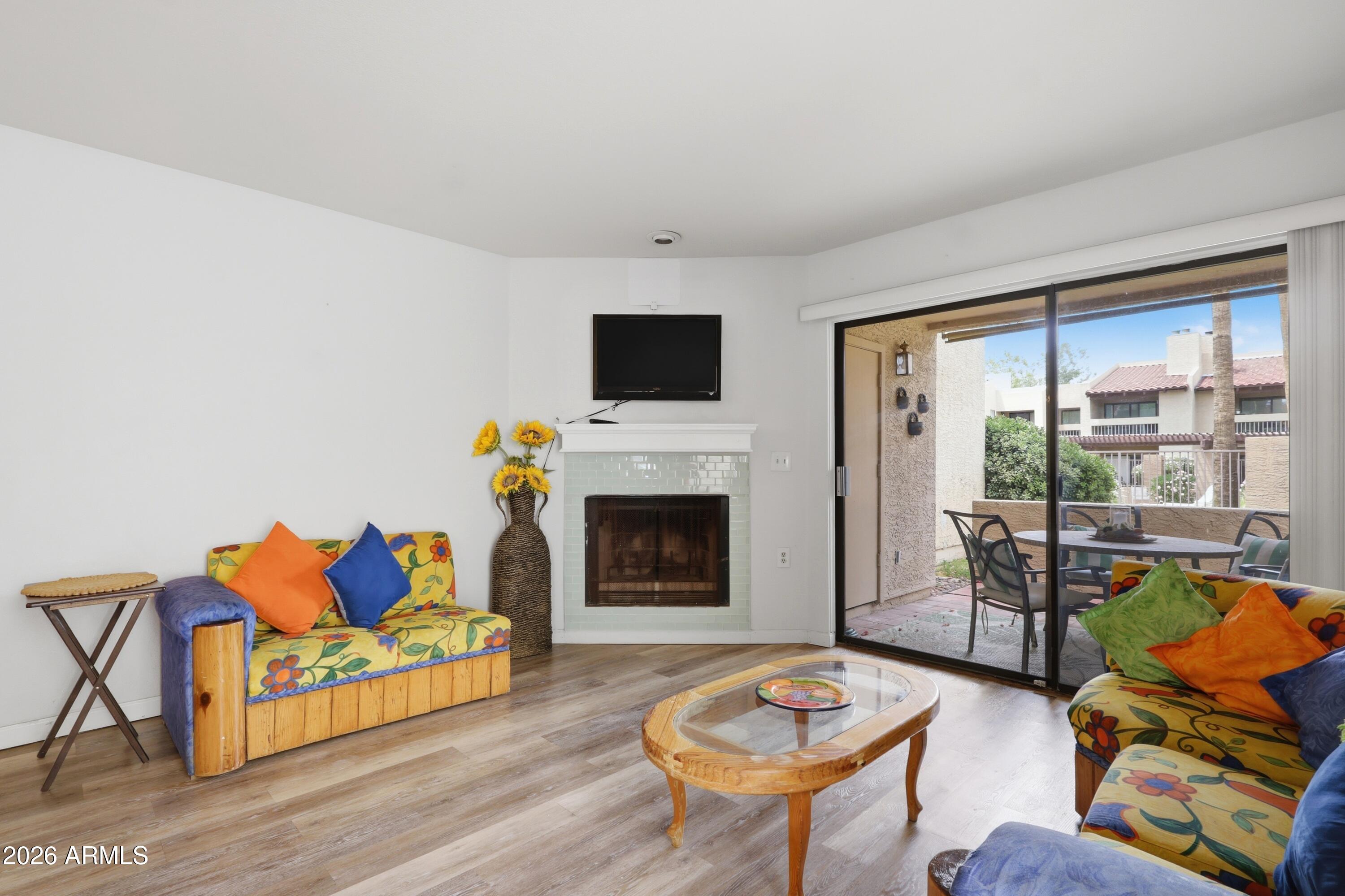 8651 E ROYAL PALM Road 133