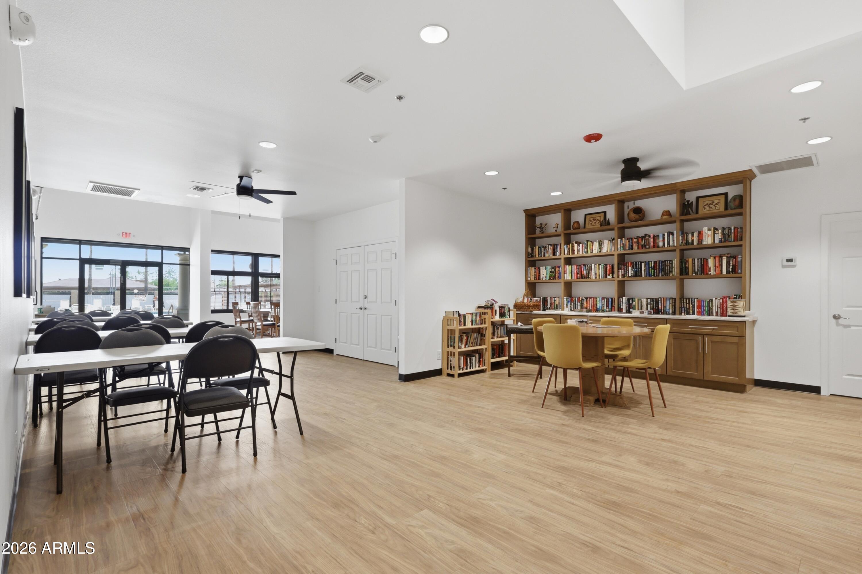 8651 E ROYAL PALM Road 133