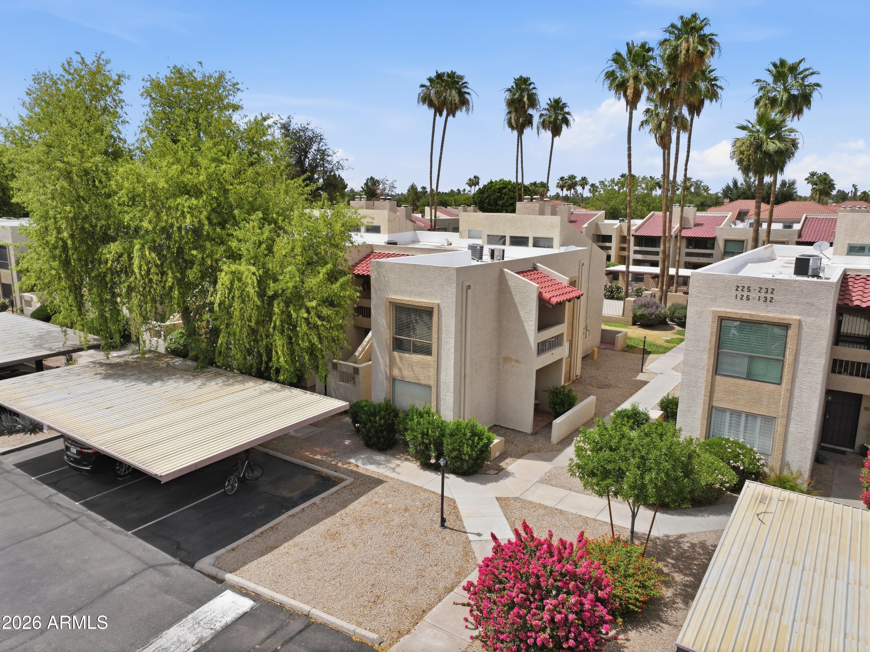 8651 E ROYAL PALM Road 133