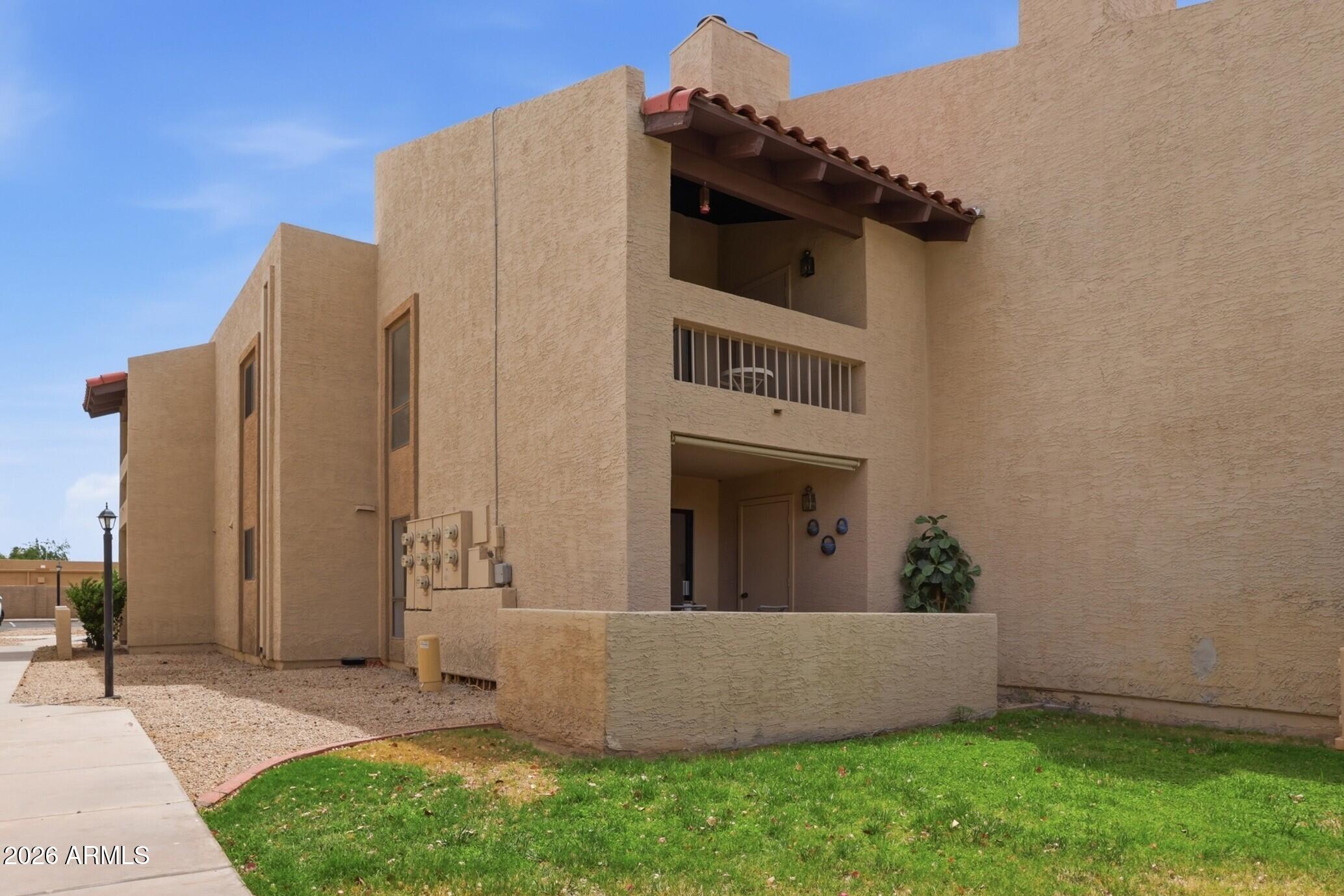 8651 E ROYAL PALM Road 133