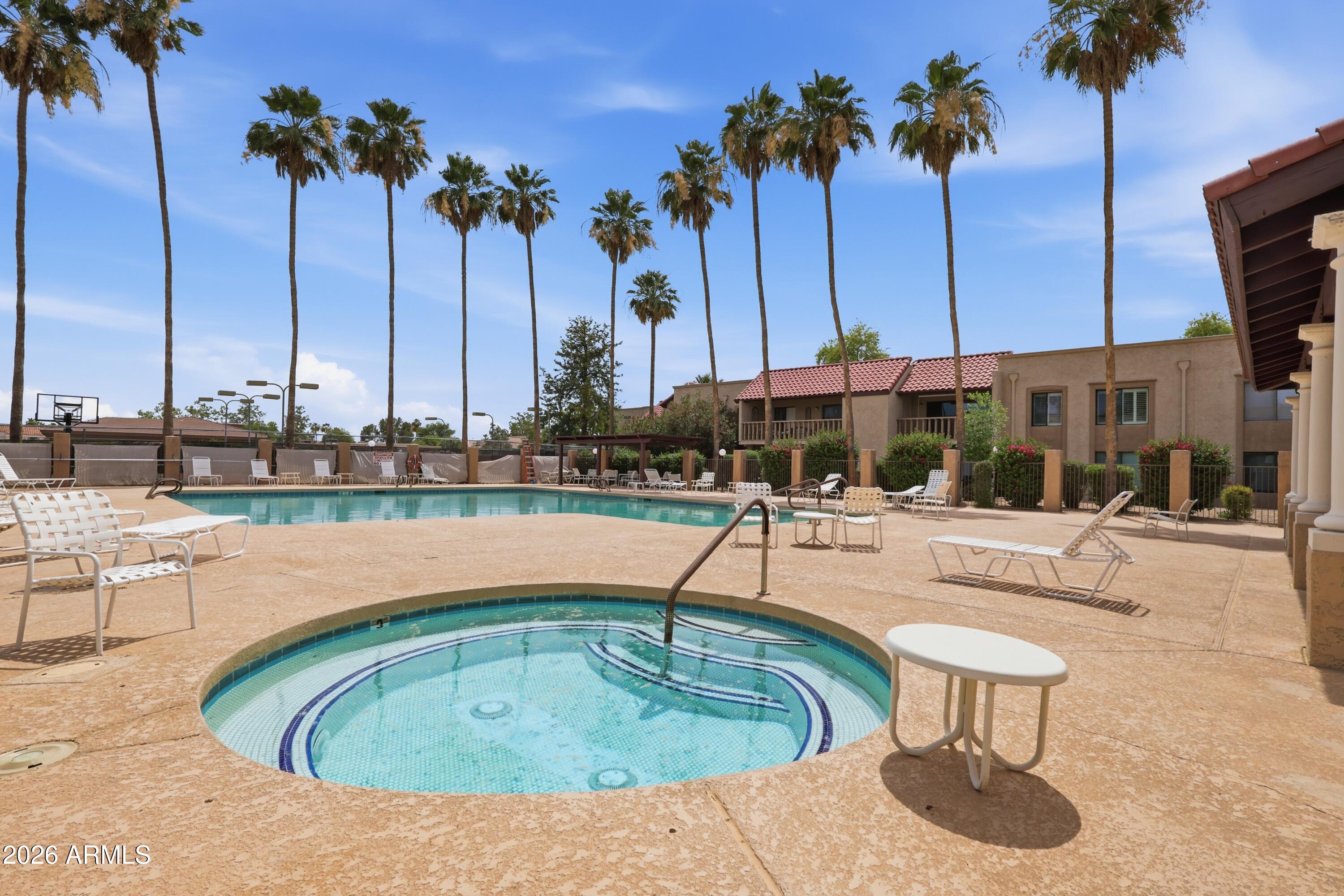 8651 E ROYAL PALM Road 133