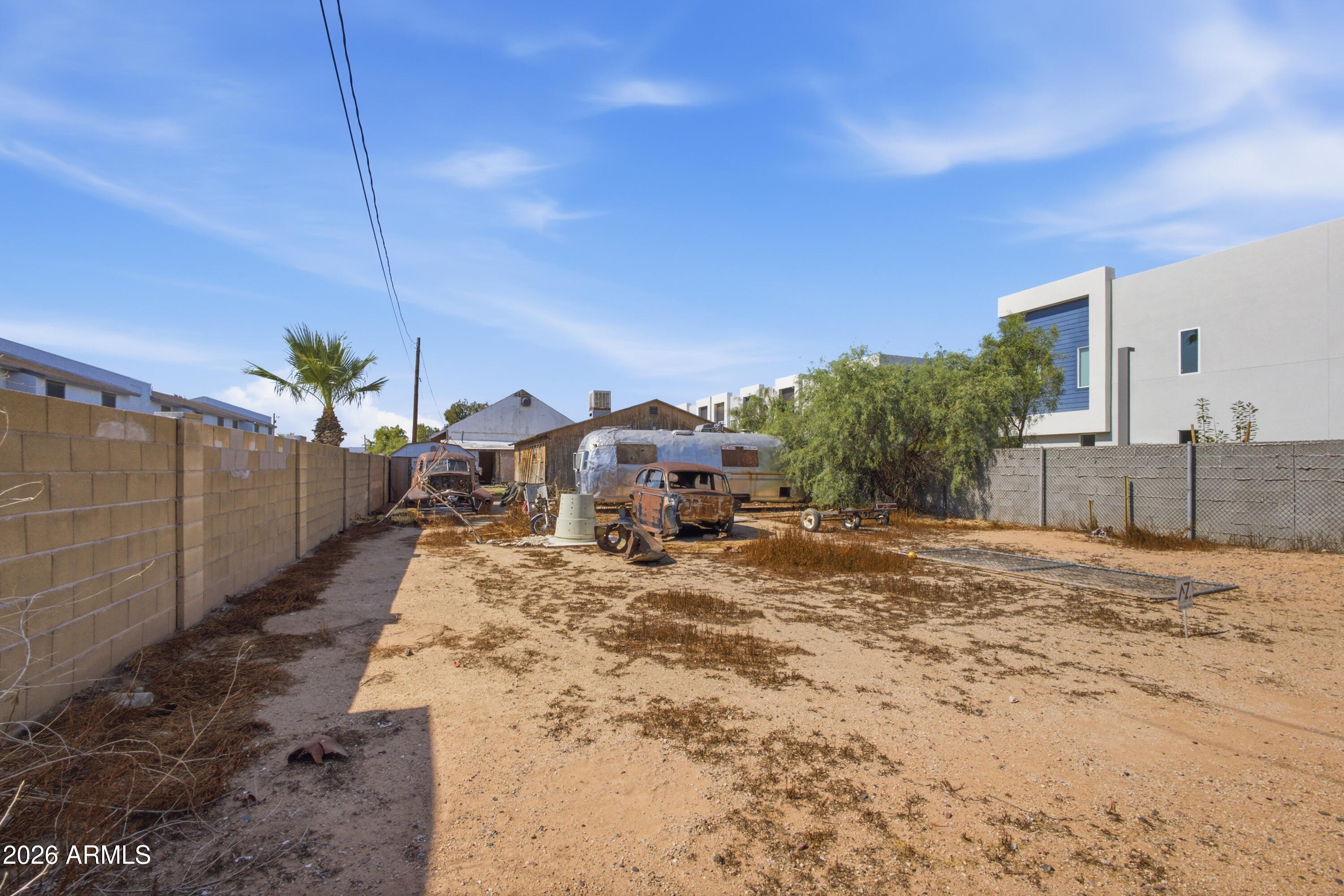 1650 E MONTE VISTA Road