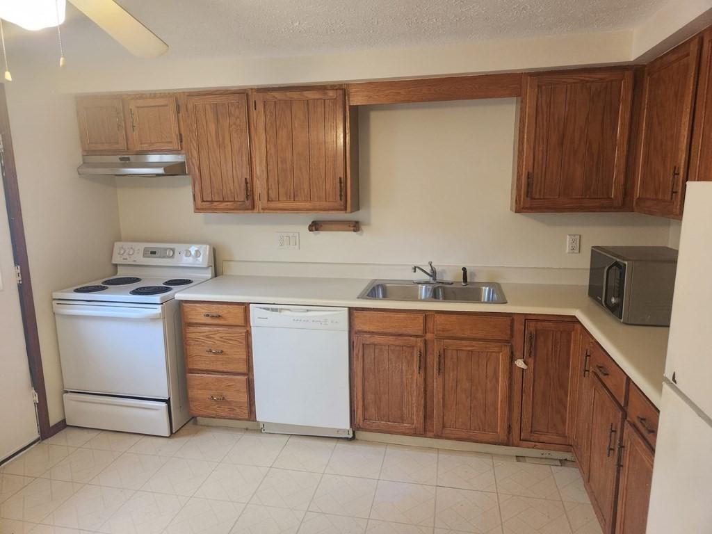 53 Swan Avenue # 53