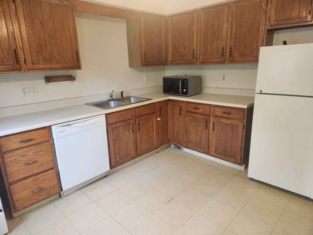 53 Swan Avenue # 53