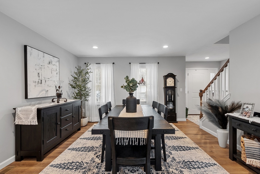 90 Royalston Road N