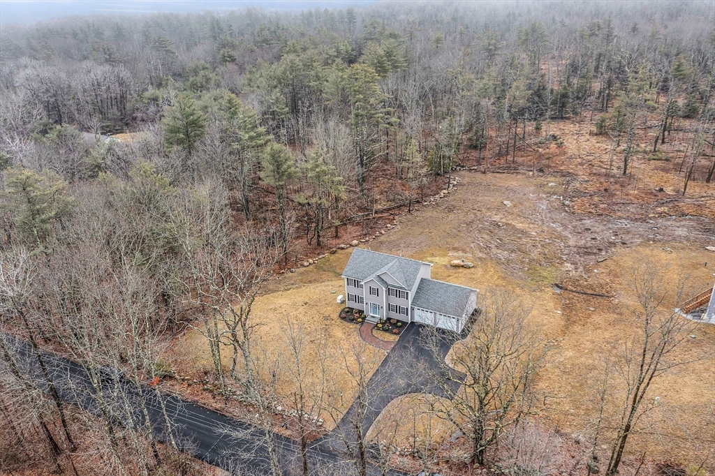 90 Royalston Road N