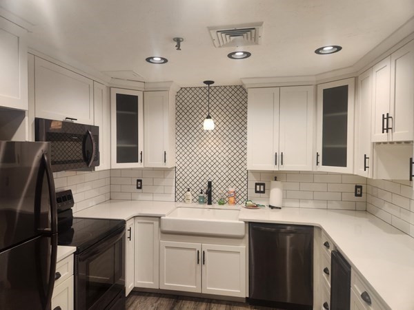 54 Green Street # 204