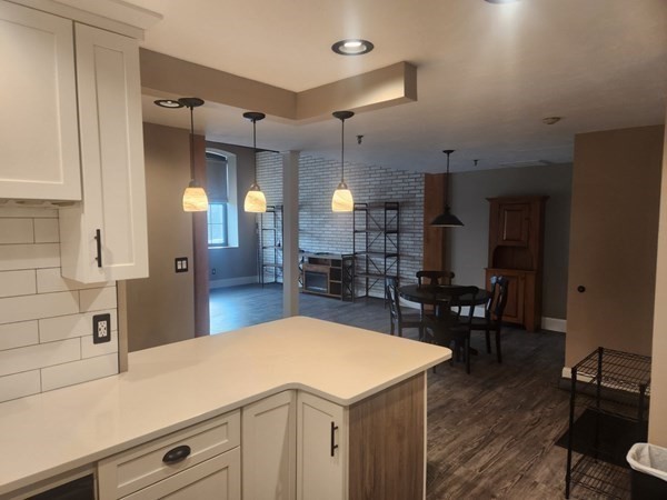 54 Green Street # 204